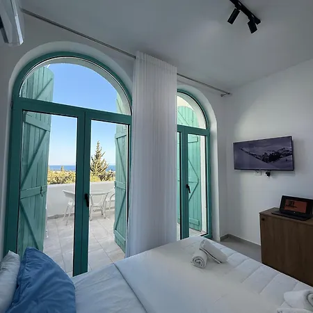 Penzion Milen By Santorini Dhërmi
